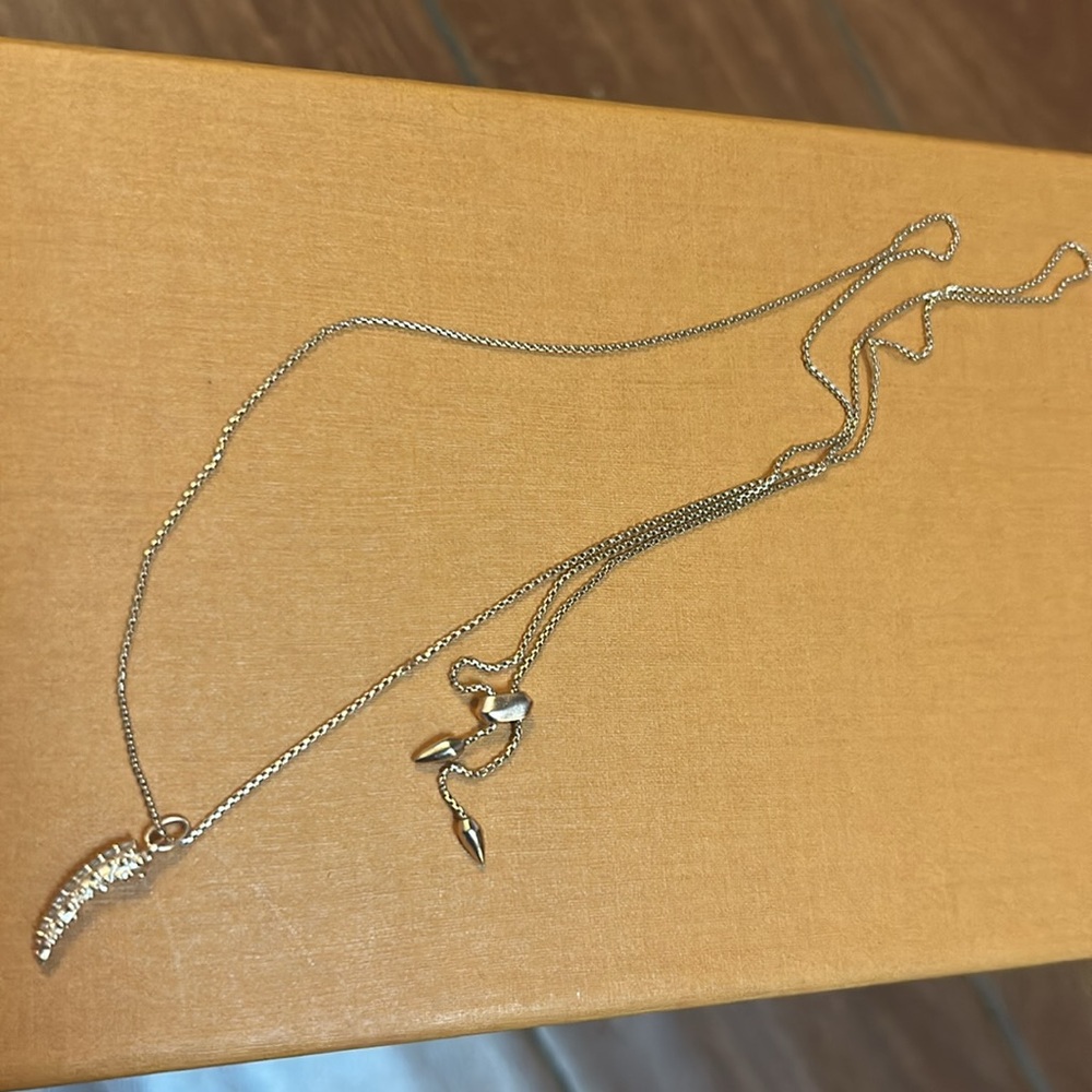Stunning gold‎ necklace